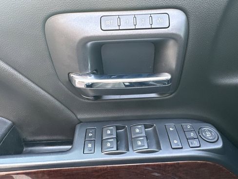 Used 2018 GMC Sierra 1500 SLT w/ SLT Premium Package image 11