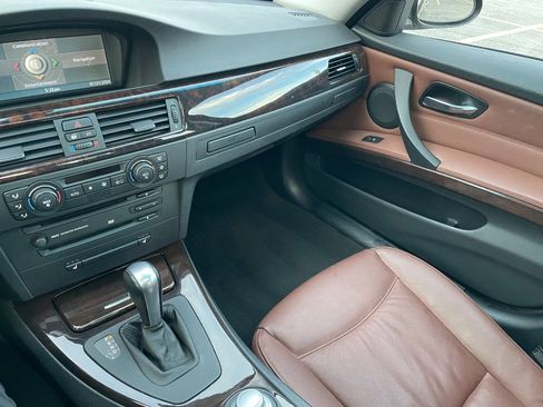 Used 2006 BMW 325i Sedan image 50