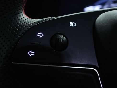 Used 2022 Tesla Model X Plaid image 22