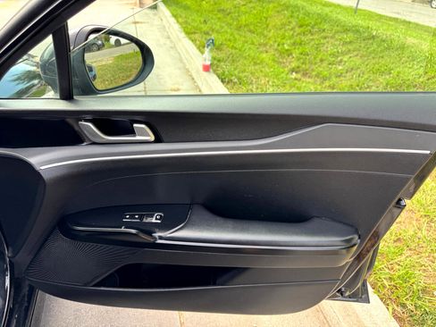 Used 2023 Kia K5 LXS image 19