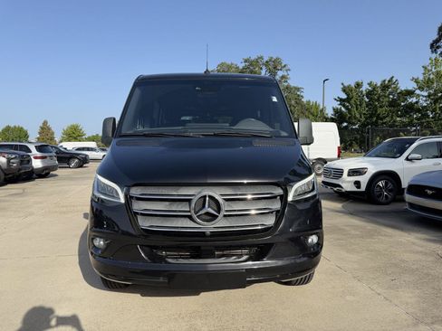Certified 2022 Mercedes-Benz Sprinter 2500 image 2