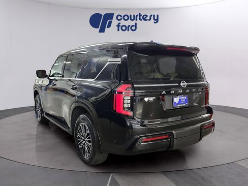 Used 2025 Nissan Armada Platinum AWD/4WD image 5