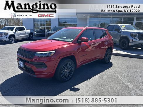 Used 2022 Jeep Compass Limited w/ (RED) Package AWD/4WD image 1