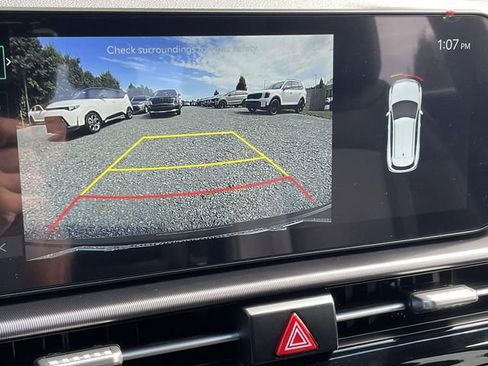 New 2026 Kia Sportage EX FWD image 33