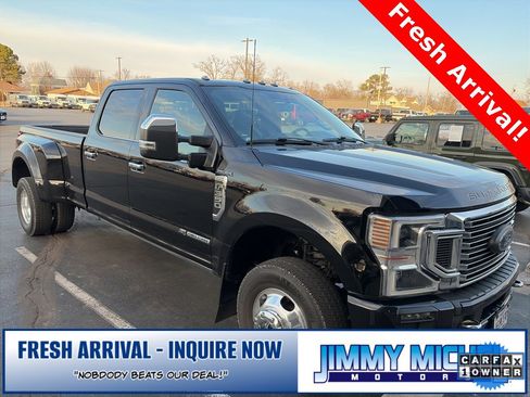 Used 2022 Ford F350 Platinum image 1