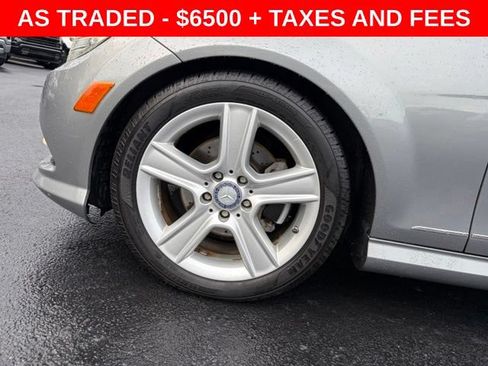 Used 2011 Mercedes-Benz C 300 Sedan image 9