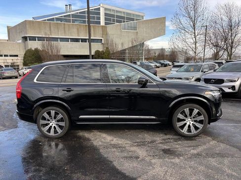 Used 2023 Volvo XC90 T8 Plus w/ Protection Package Premier image 8