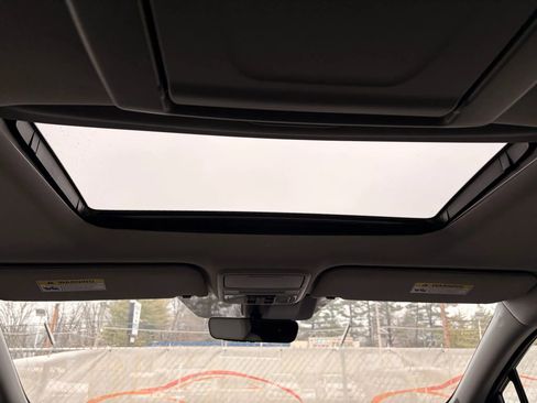 Used 2018 Honda Odyssey EX-L image 37