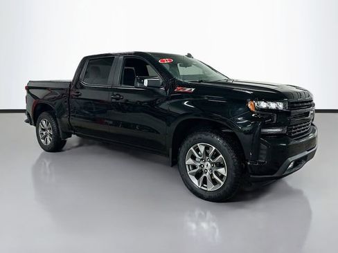 Used 2022 Chevrolet Silverado 1500 RST image 3