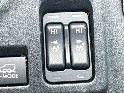 Used 2018 Subaru Crosstrek 2.0i Premium AWD/4WD image 24