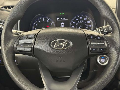 Used 2023 Hyundai Kona SEL image 20