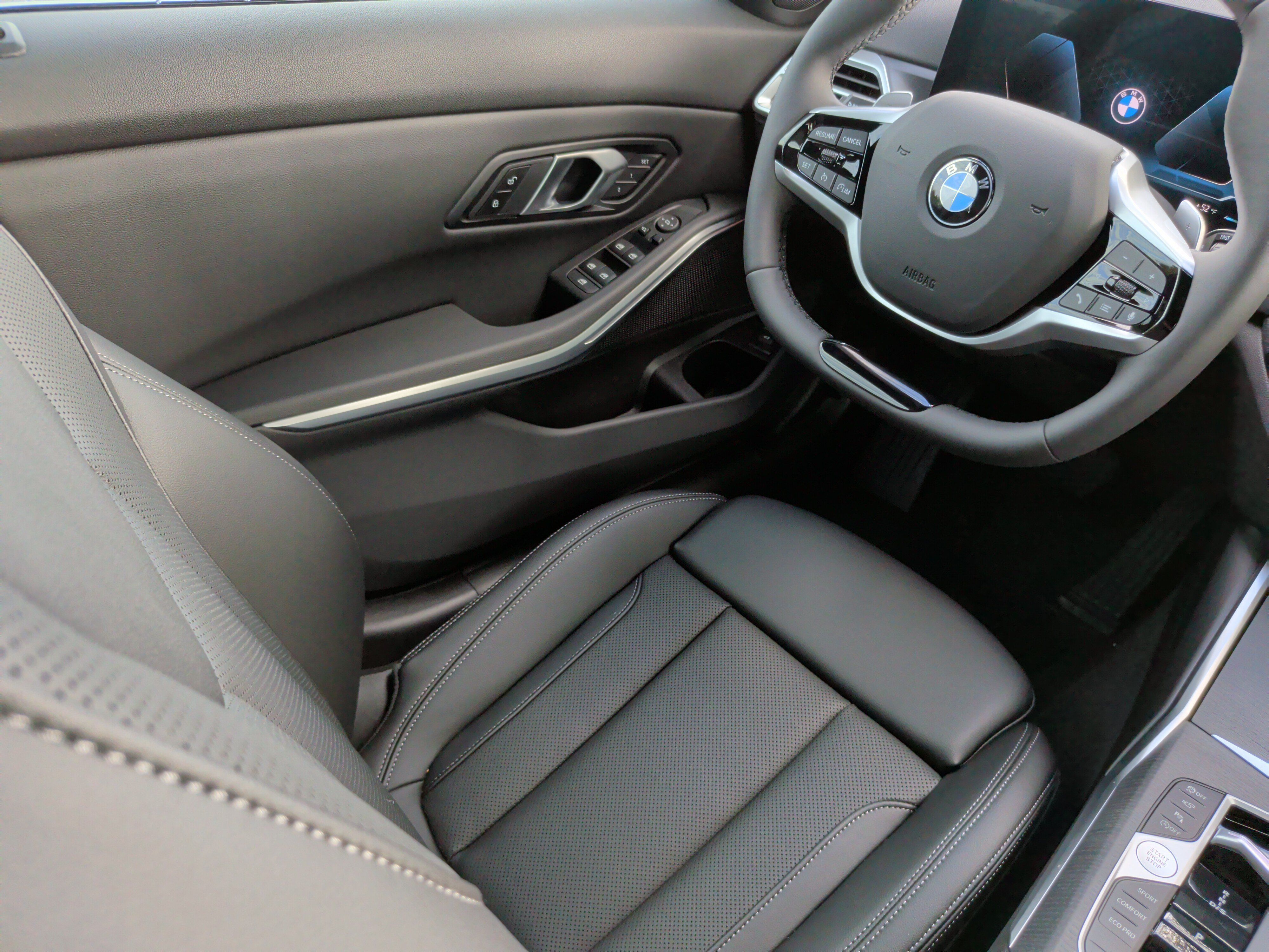 Certified 2026 BMW 330i Sedan w/ Convenience Package RWD image 28