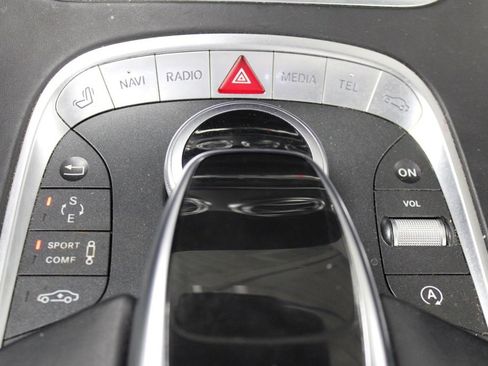 Certified 2017 Mercedes-Benz S 550 Cabriolet image 31