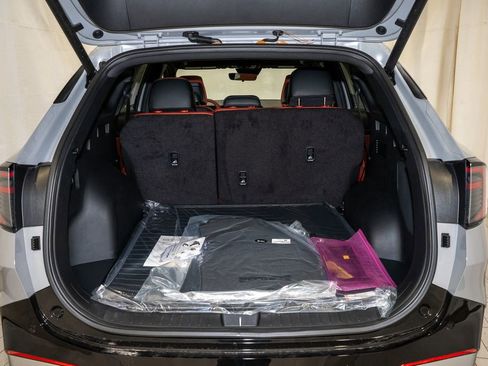 New 2026 Kia Sportage SX image 6