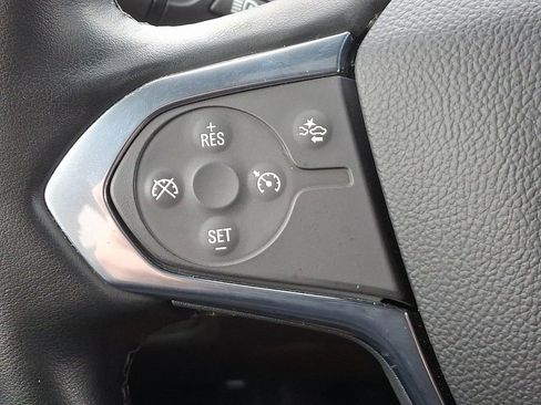 Certified 2023 Chevrolet Traverse LT image 22