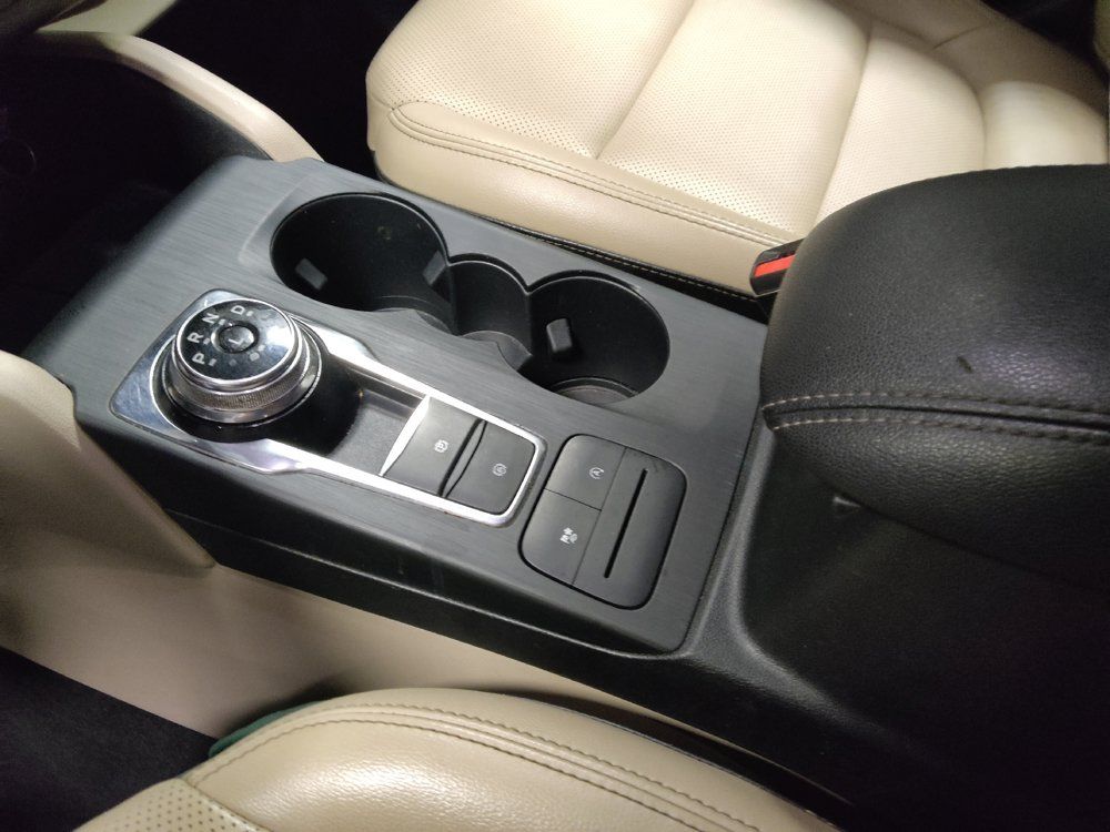 Used 2020 Ford Escape SEL FWD image 26