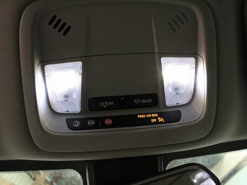 Used 2021 Chevrolet Malibu LS image 16