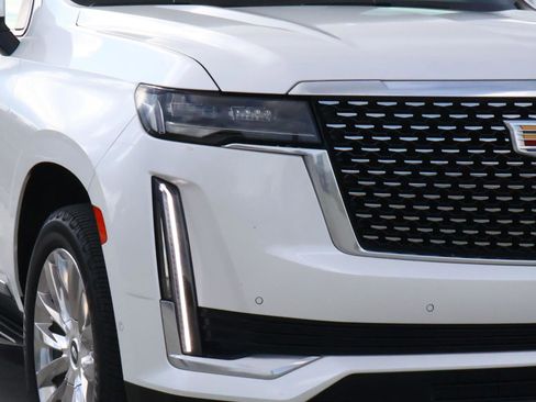 Used 2023 Cadillac Escalade Premium Luxury w/ LPO, Floor Liner Package image 9