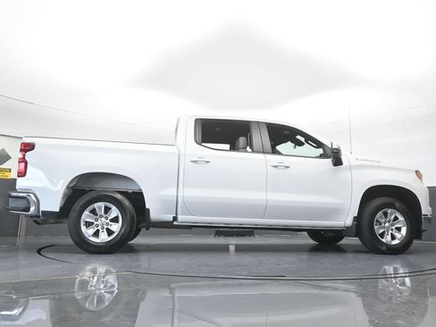 Used 2025 Chevrolet Silverado 1500 LT RWD image 47