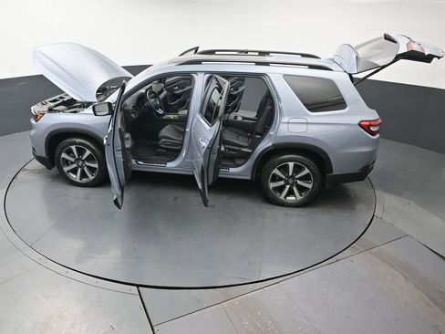 Used 2024 Honda Pilot Touring image 50