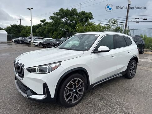 Certified 2025 BMW X1 xDrive28i w/ Technology Package AWD/4WD image 1