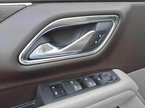 Used 2023 Chevrolet Tahoe Z71 image 8