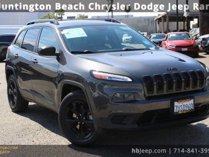 Used 2016 Jeep Cherokee Sport