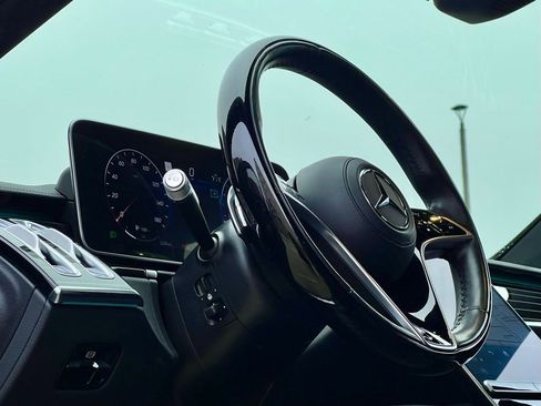 Used 2023 Mercedes-Benz S 580 4MATIC Sedan image 13