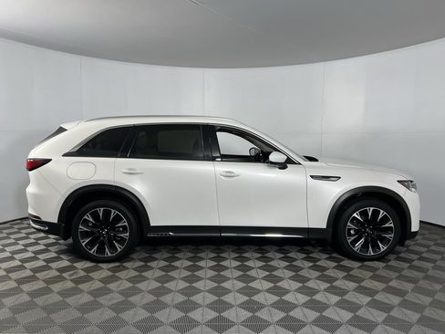 Used 2024 MAZDA CX-90 Plug-In Hybrid w/ Premium Plus image 3
