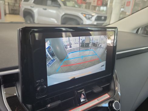 Used 2026 Toyota Corolla LE FWD image 30