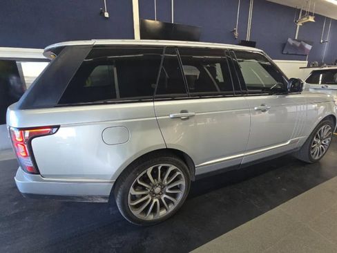 Used 2015 Land Rover Range Rover Supercharged image 4