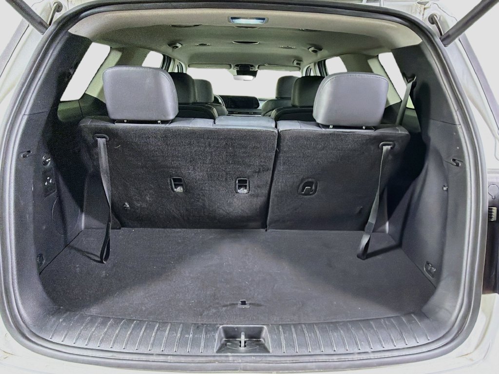 Used 2025 Hyundai Palisade SEL FWD image 29