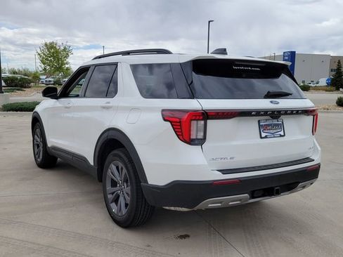 New 2026 Ford Explorer Active AWD/4WD image 5