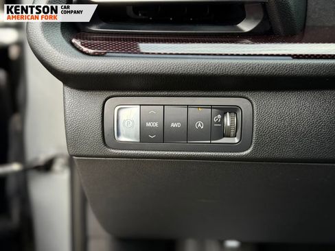 Used 2025 Chevrolet Traverse Z71 AWD/4WD image 18