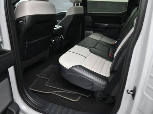 Used 2024 Ford F150 Lightning Platinum image 25