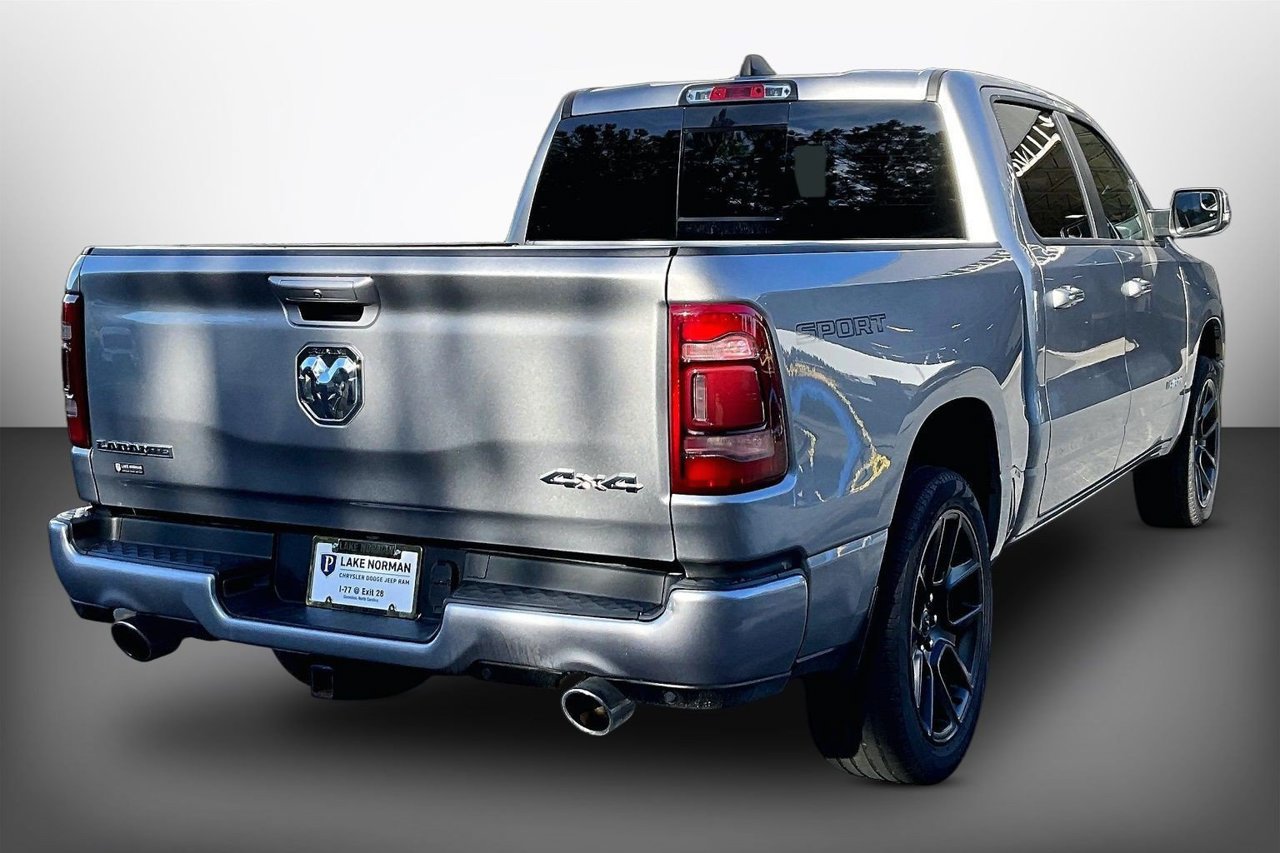 Used 2023 RAM 1500 Laramie AWD/4WD image 8
