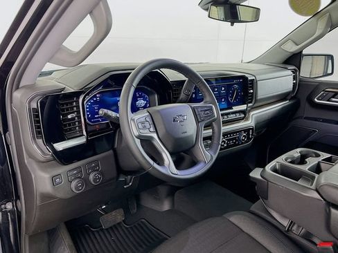 Used 2026 Chevrolet Silverado 1500 RST AWD/4WD image 33