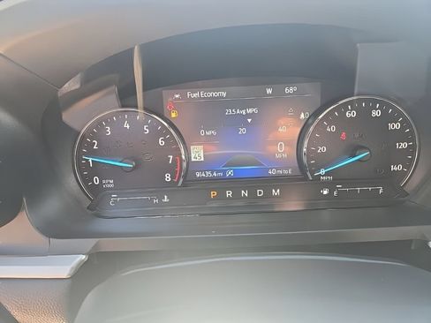 Used 2021 Ford Explorer XLT AWD/4WD image 14