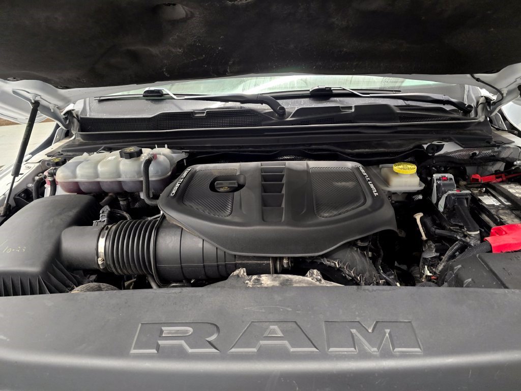 Used 2025 RAM 1500 Limited w/ Trailer Tow Group AWD/4WD image 17