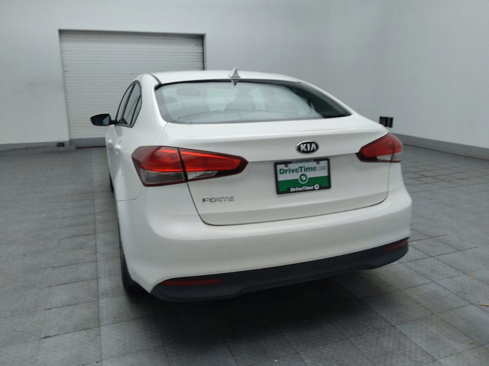 Used 2017 Kia Forte LX FWD image 6