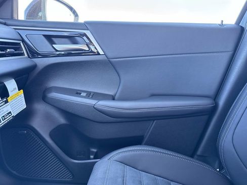 New 2026 Mitsubishi Outlander SE FWD image 24