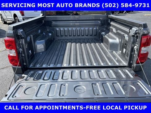 New 2025 Ford Maverick XLT image 9