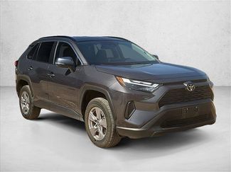 Used 2025 Toyota RAV4 XLE FWD video 3