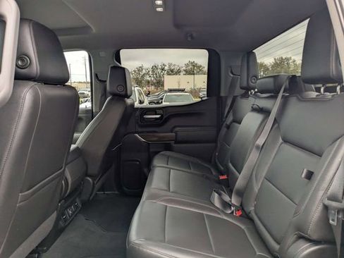 Used 2021 GMC Sierra 1500 SLT AWD/4WD image 13