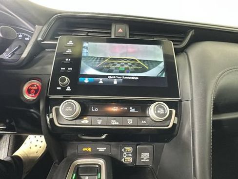 Used 2019 Honda Insight EX image 24