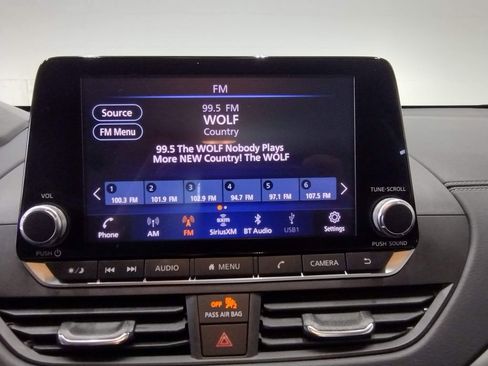 Used 2022 Nissan Altima 2.5 SV w/ SV Premium Package image 29