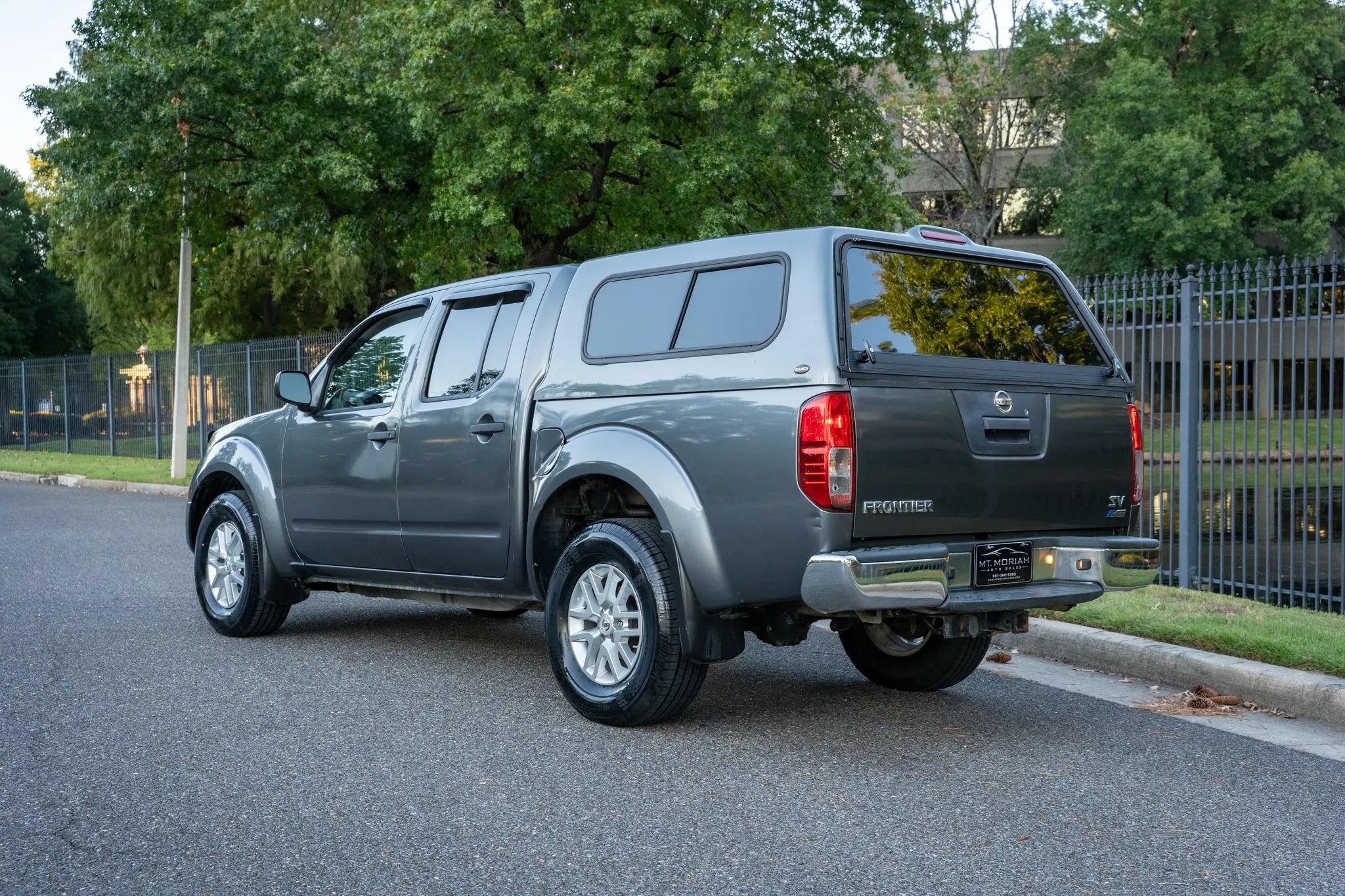 Used 2019 Nissan Frontier SV RWD image 8