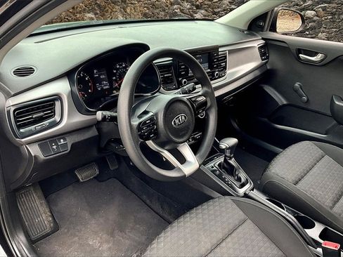 Used 2018 Kia Rio LX image 11