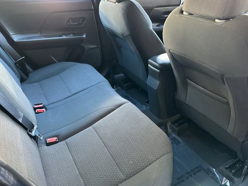 Used 2025 Nissan Kicks S image 18