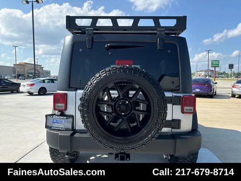 Used 2016 Jeep Wrangler Unlimited Sport w/ Quick Order Package 24S AWD/4WD image 13